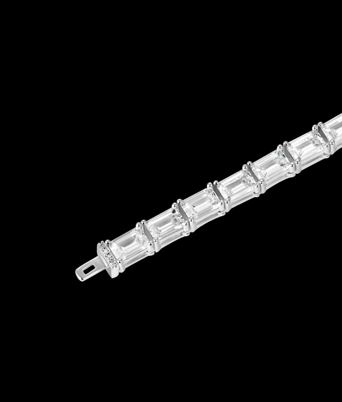 Emerald cut Tennis Bracelet 4mm