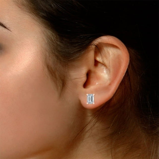 Emerald earrings