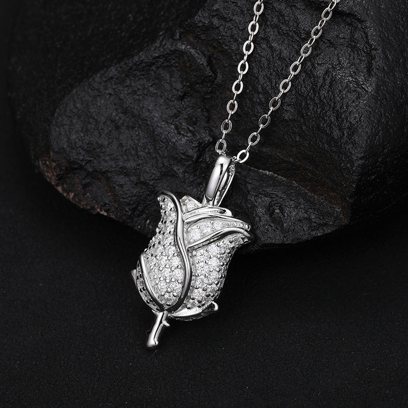 Rose pendant 10k Solid Gold