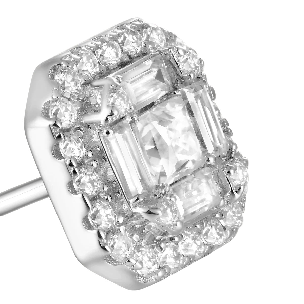 Halo stud Earrings 8.5mm