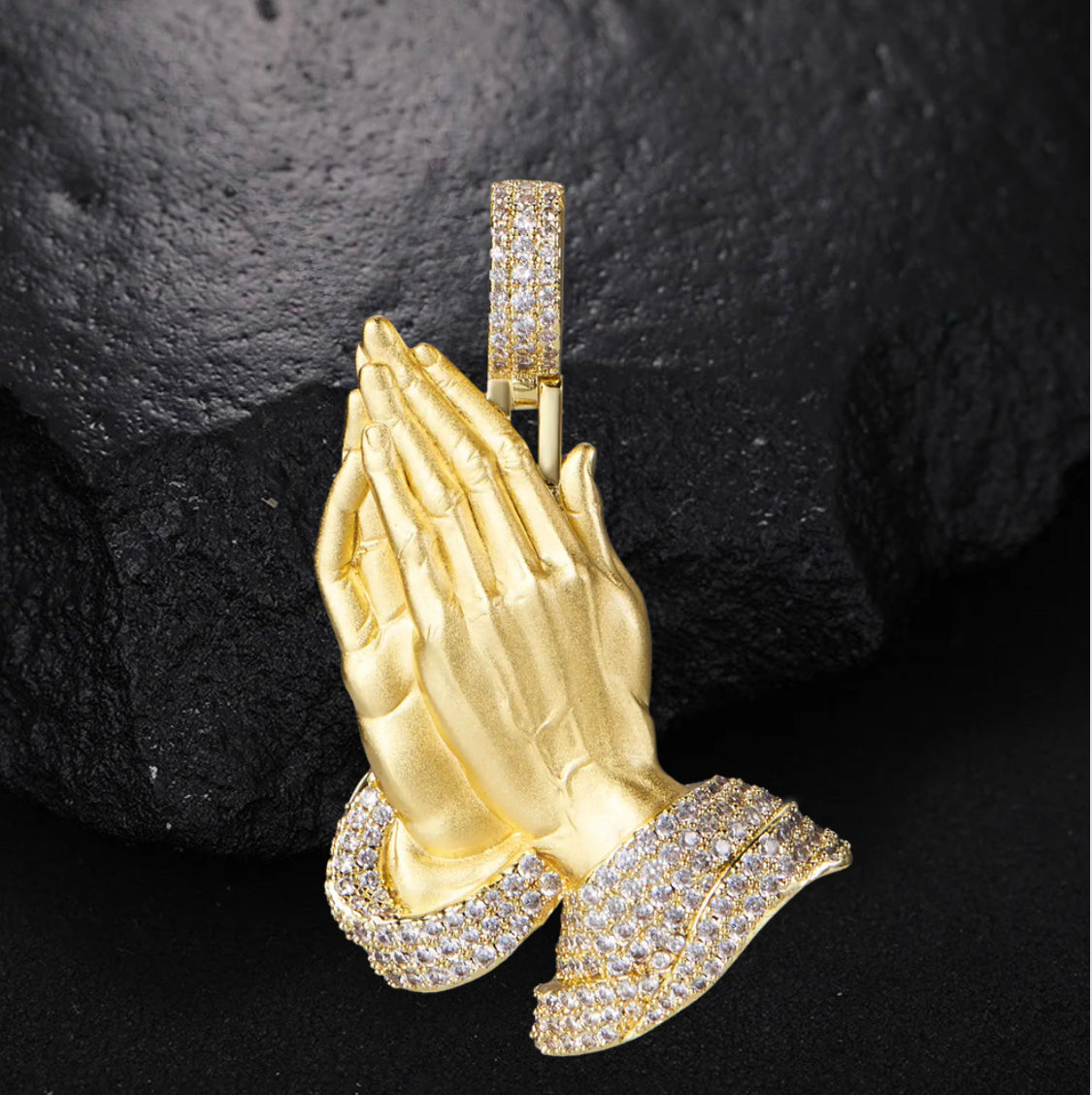 Prayer hands Pendant