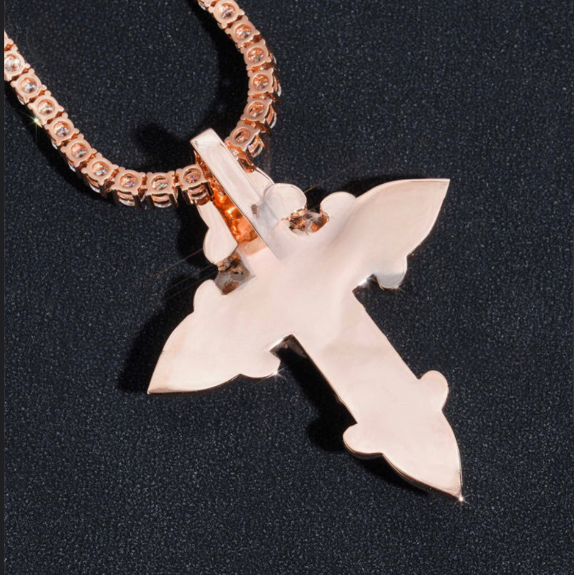 Flower style cross pendant