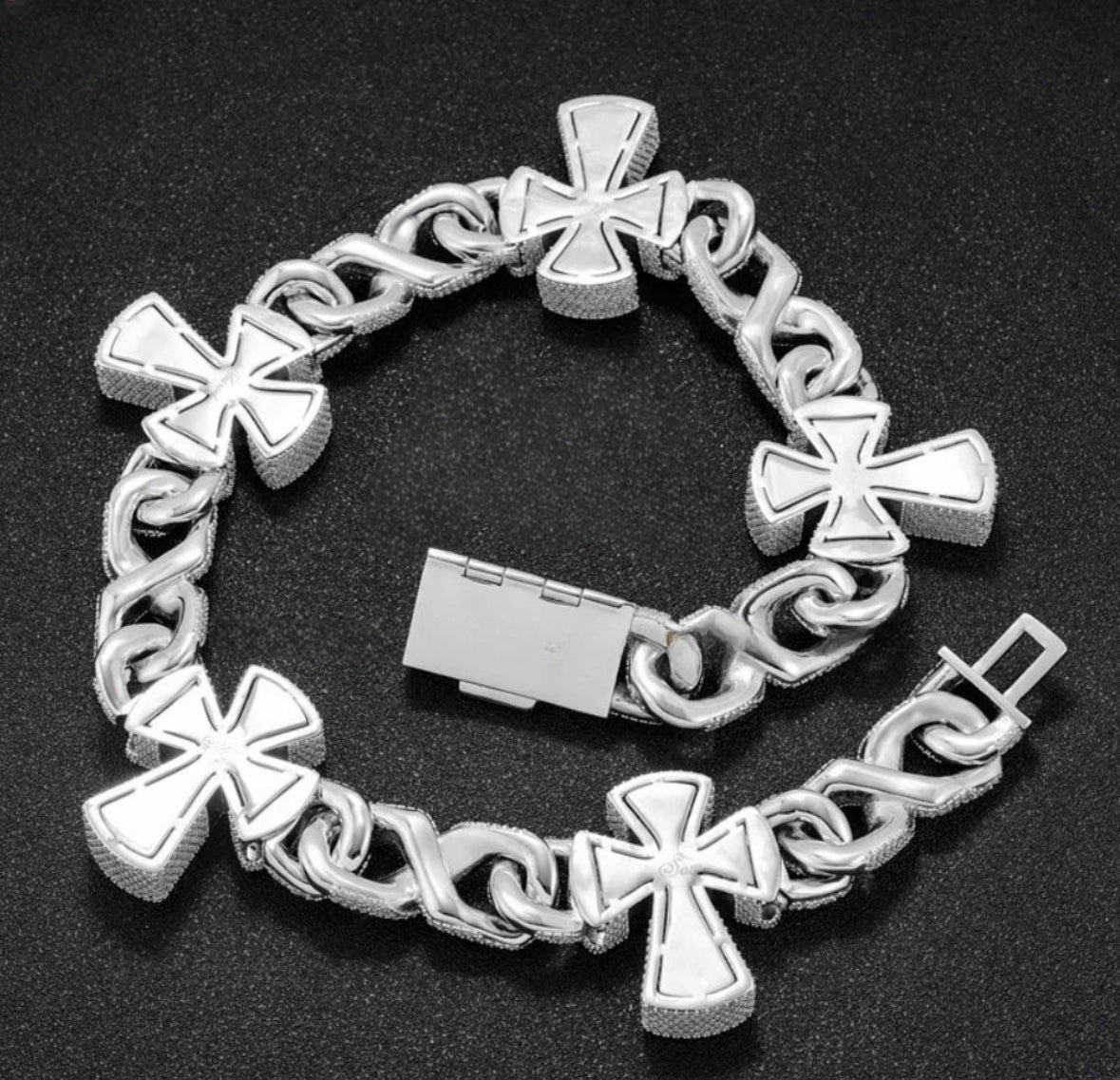 18mm Big Cross Twisted Link Chain