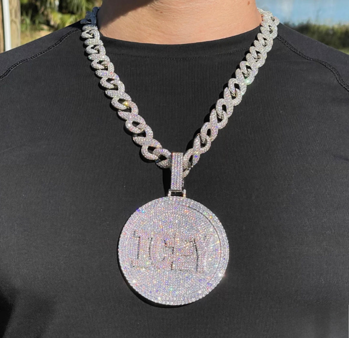 Custom Round Pendant 2-5"