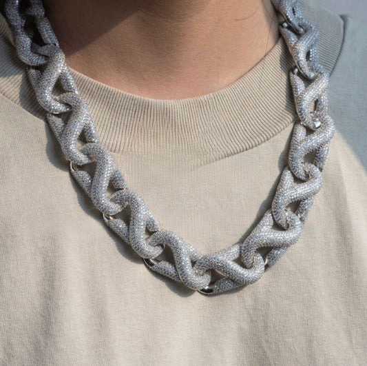 Byzantine Link Chain 22mm