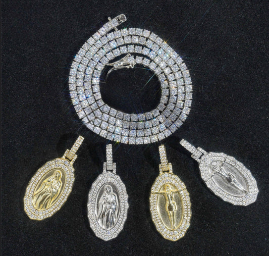 Virgin mary pendant