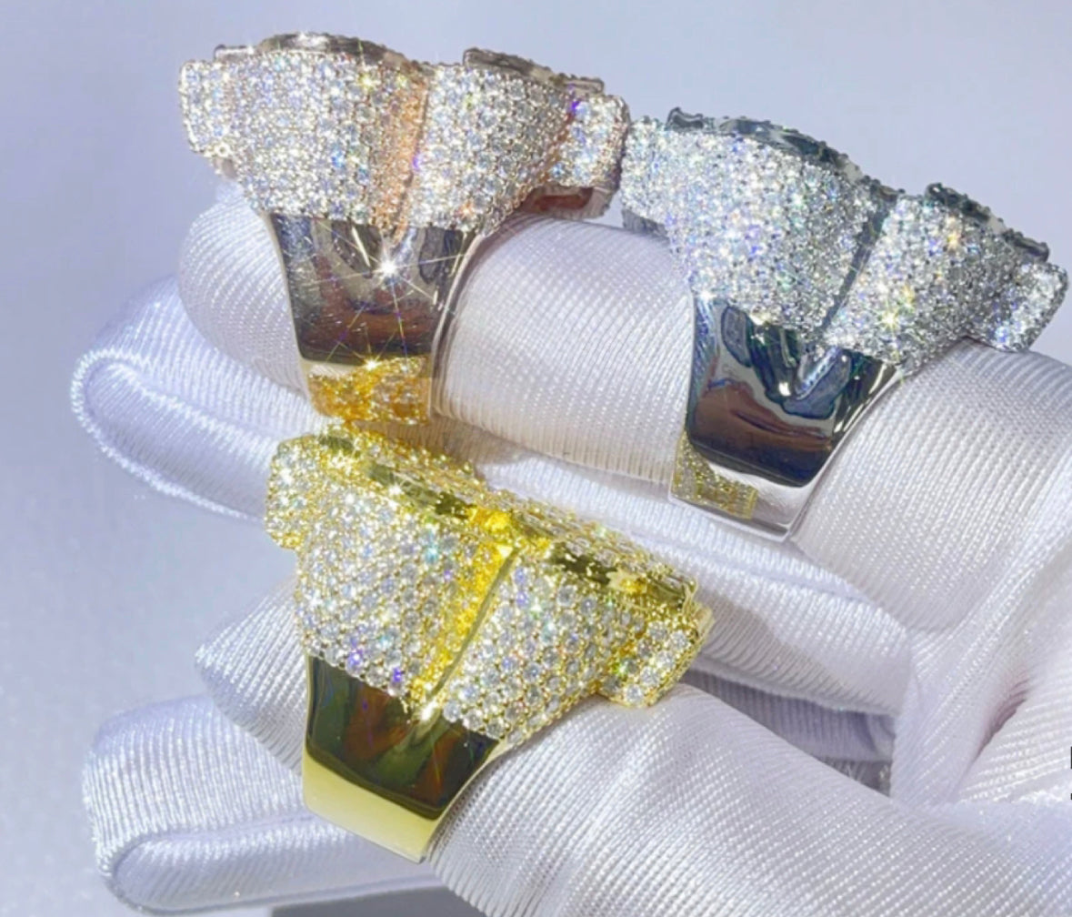 Flooded Dollar sign ring