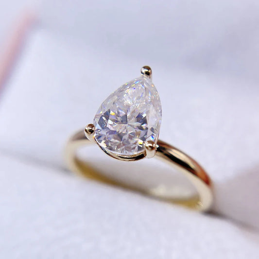 10-14k Solid Gold Pear shape Engagement ring